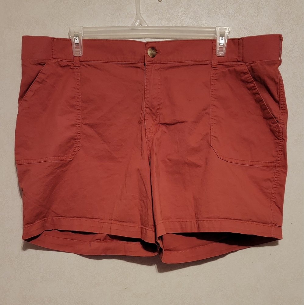 Lee shorts, color rose, size 24W
